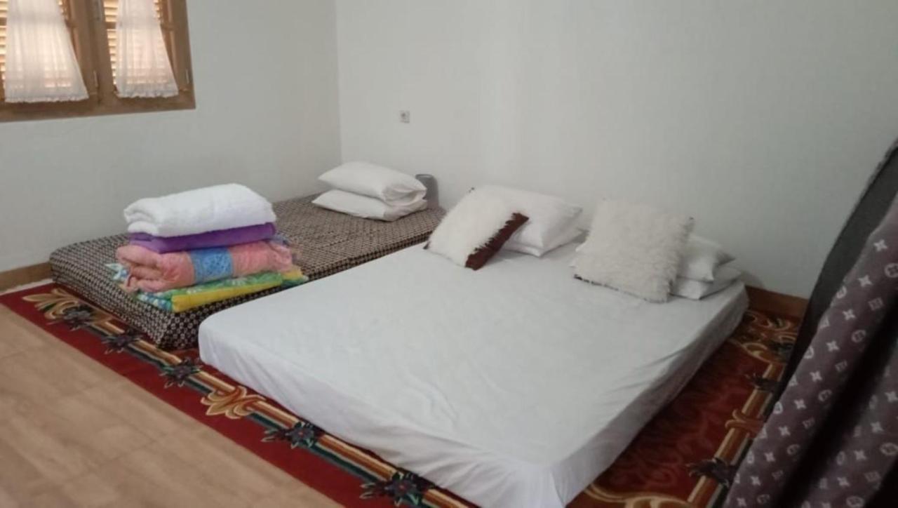 למבאנג Lembur Incu Syariah Villa & Resto מראה חיצוני תמונה
