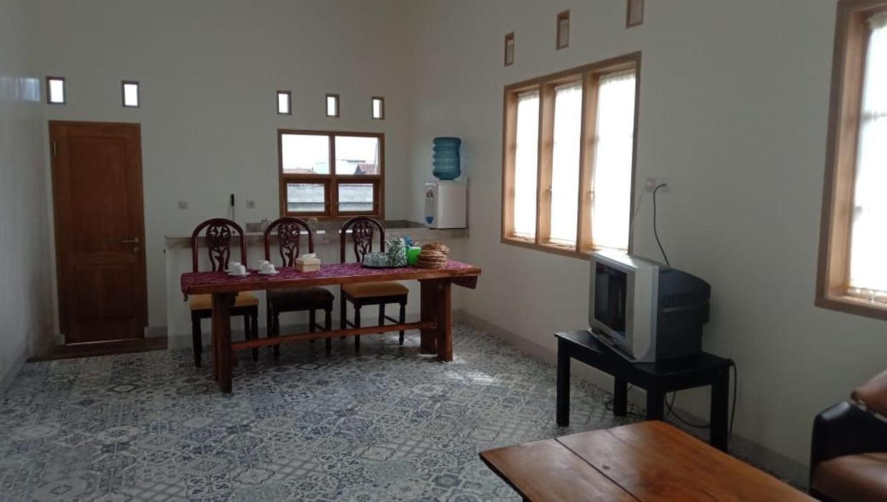 למבאנג Lembur Incu Syariah Villa & Resto מראה חיצוני תמונה